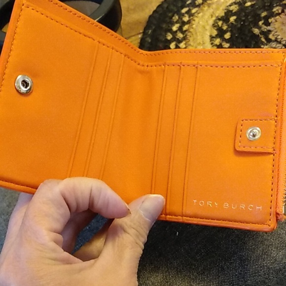 NWOT Tory Butch Embroidered West Coast Mini Leather Wallet - Picture 5 of 8